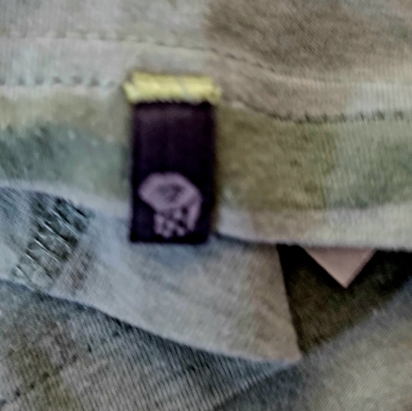 Mountain Hardwear 3/4 Sleeve Top - Picture 4 of 4